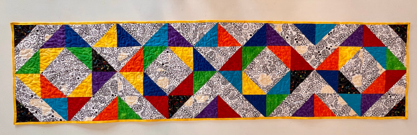 Primary Walkabout Tablerunner